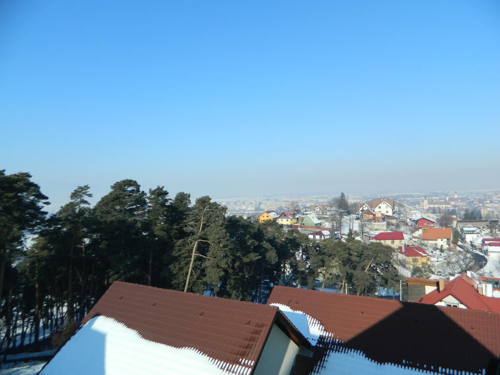 Pensiunea Riunione Brasov Bagian luar foto