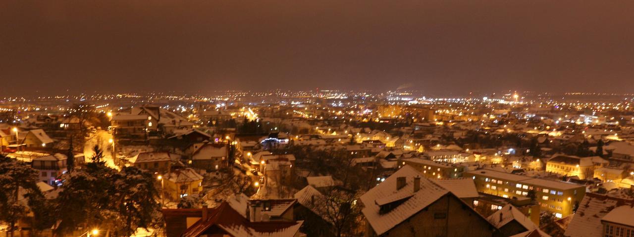 Pensiunea Riunione Brasov Bagian luar foto