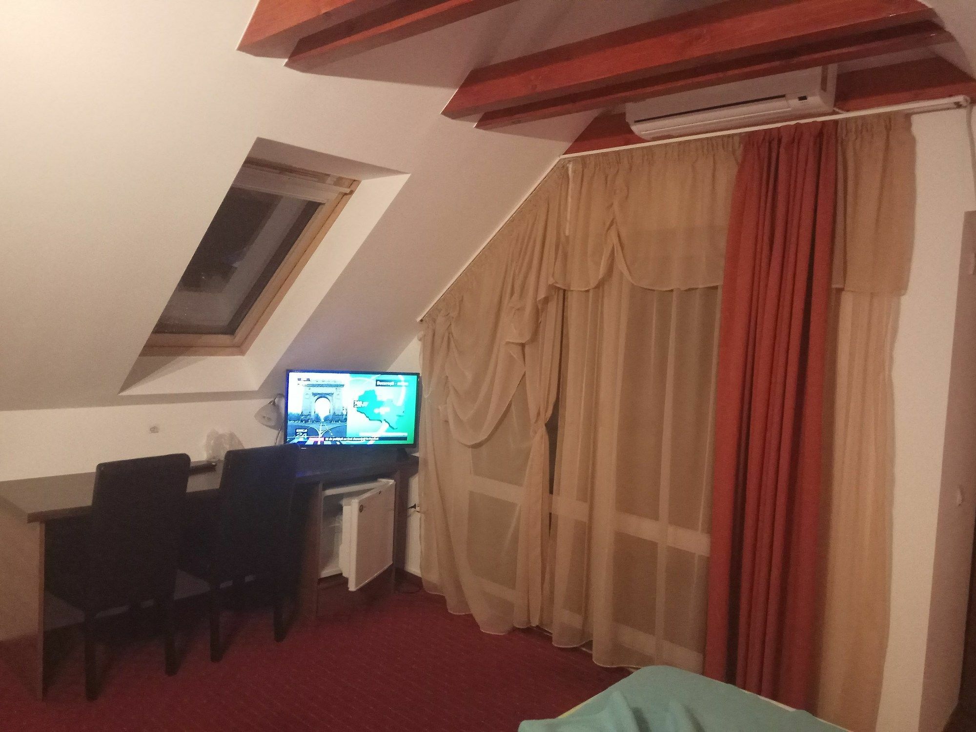 Pensiunea Riunione Brasov Bagian luar foto