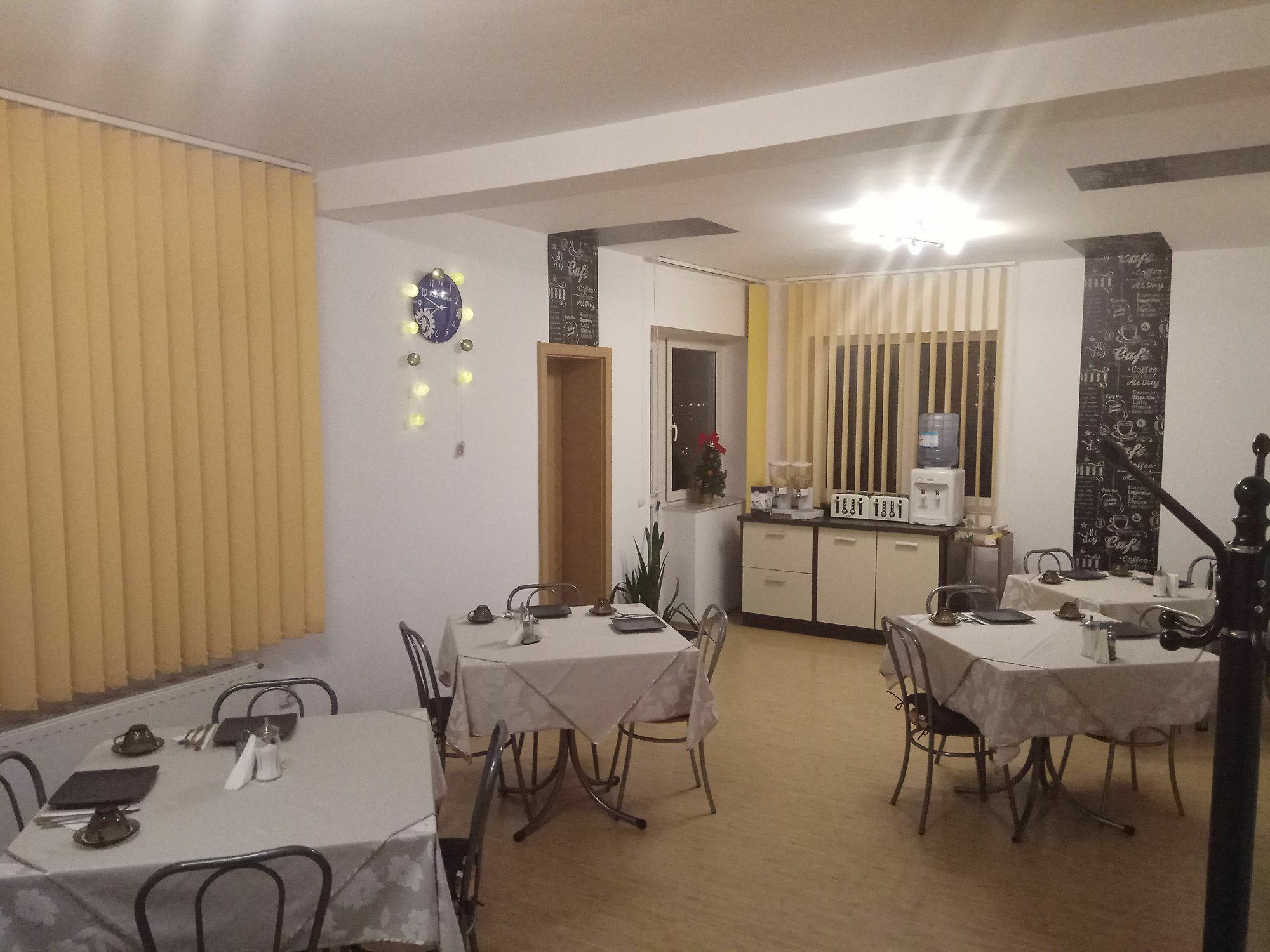 Pensiunea Riunione Brasov Bagian luar foto